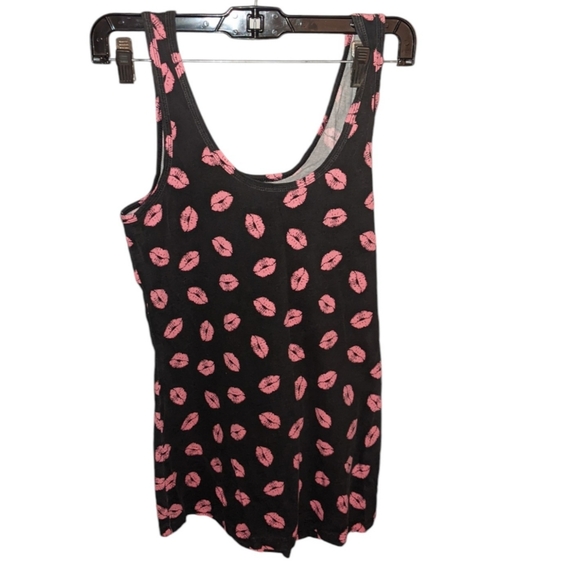 No Boundaries Tank Top Size Large - Picture 3 of 5